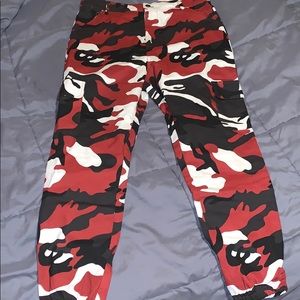 Camo pants 😊